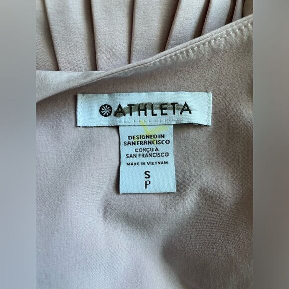 Athleta Swing Forward Pleated Tank Top Size Small Mauve Lavender NWT $109 - Picture 6 of 12
